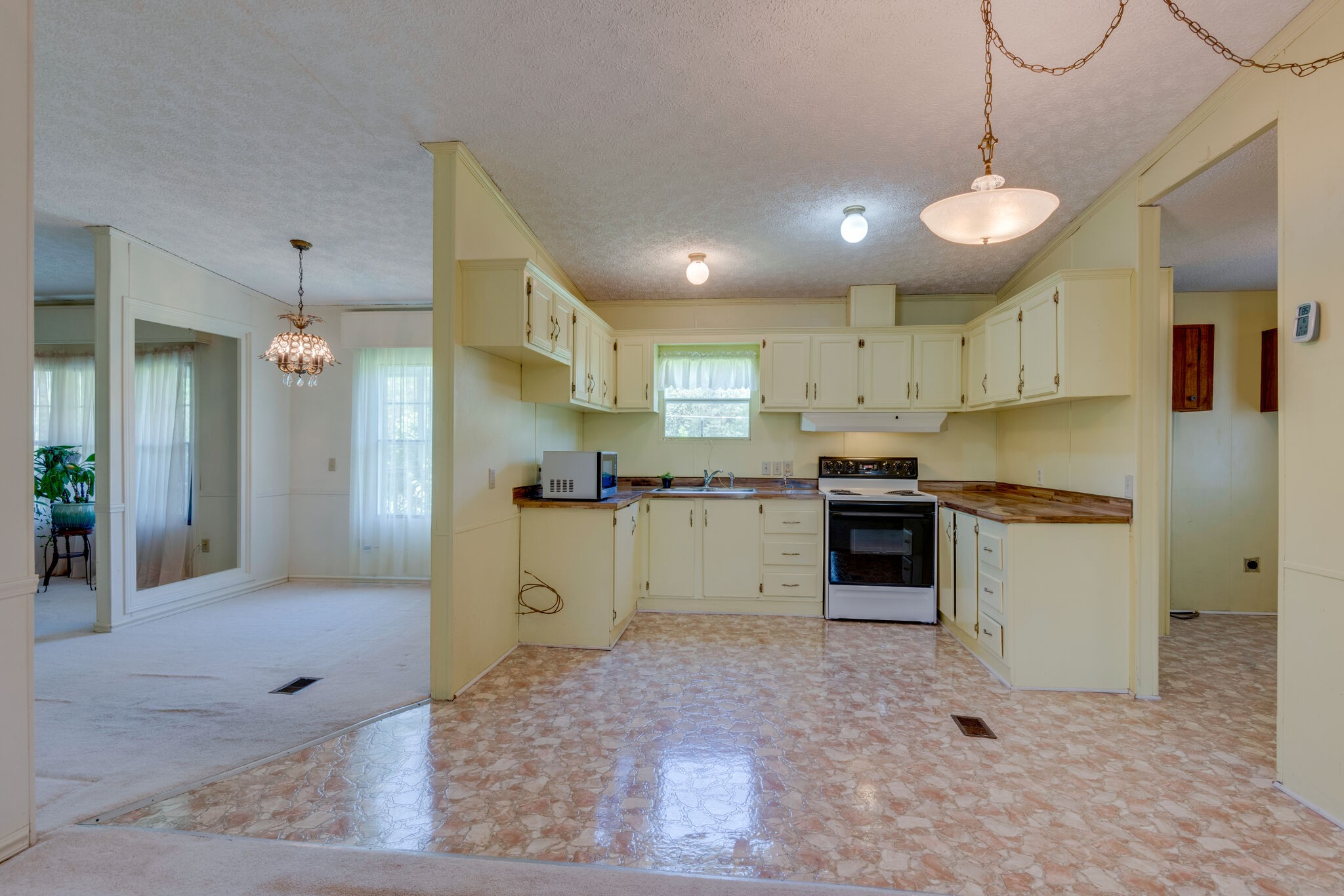405 Furnace Hollow Road Dickson, TN 37055 - Photo 9 of 27 Gallery Image 9