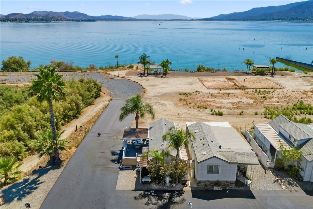 32000 Riverside Drive, Unit J8 Lake Elsinore, CA 92530 - Photo 27 of 33 a view of a lake with outdoor space