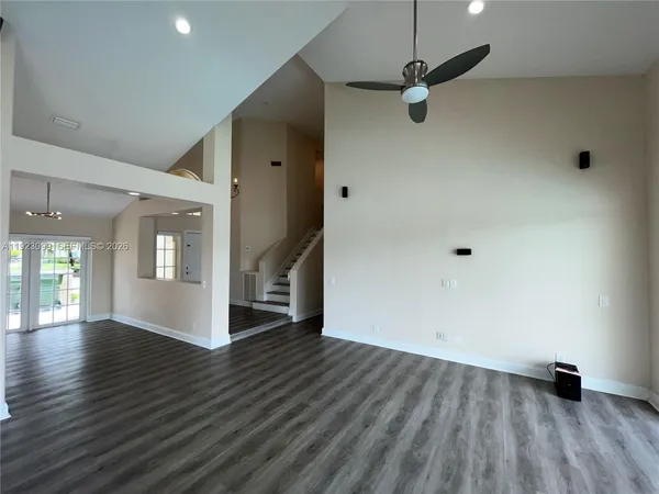 $7,000 | 1127 Laguna Springs Drive, Weston, FL 33326