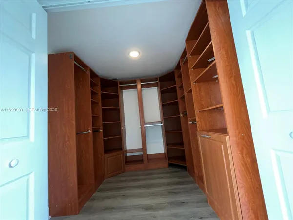 $7,000 | 1127 Laguna Springs Drive, Weston, FL 33326