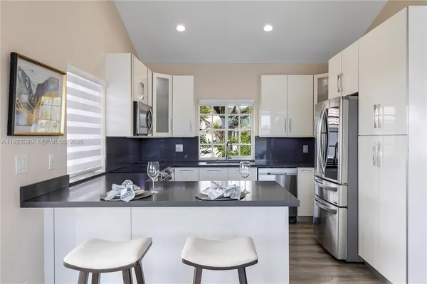 $7,000 | 1127 Laguna Springs Drive, Weston, FL 33326