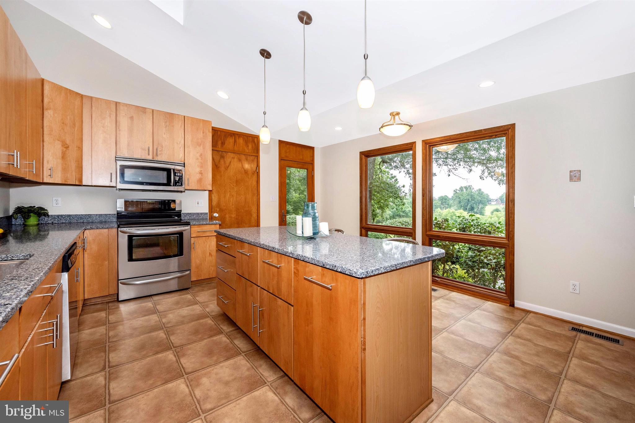 4967 Ten Oaks Road Dayton, MD 21036 - Photo 18 of 74