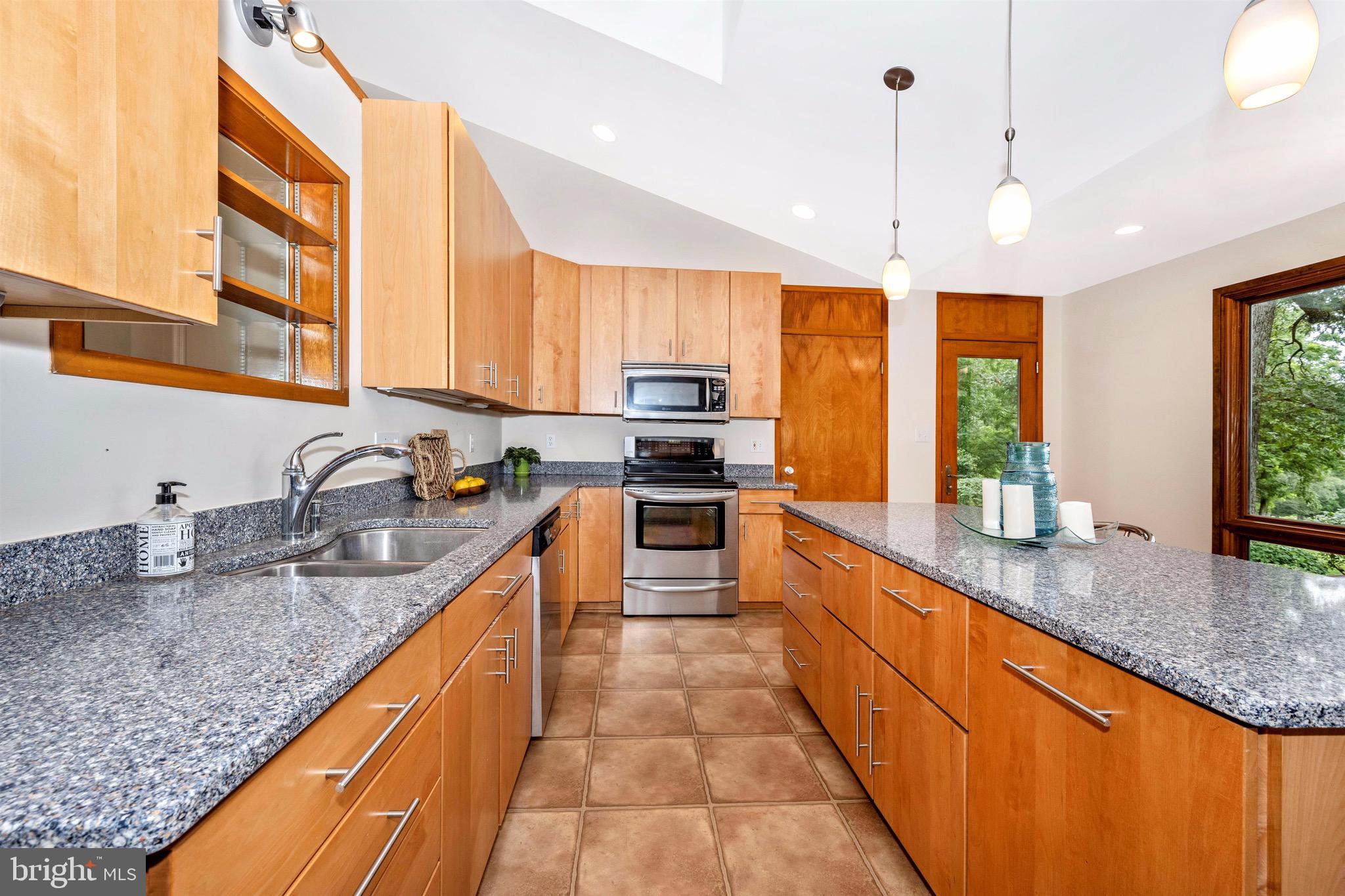 4967 Ten Oaks Road Dayton, MD 21036 - Photo 19 of 74