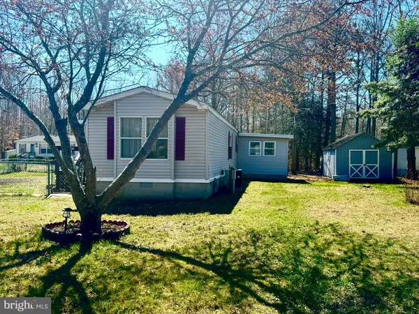 $245,000 | 37088 East White Tail Drive, Frankford, DE 19945