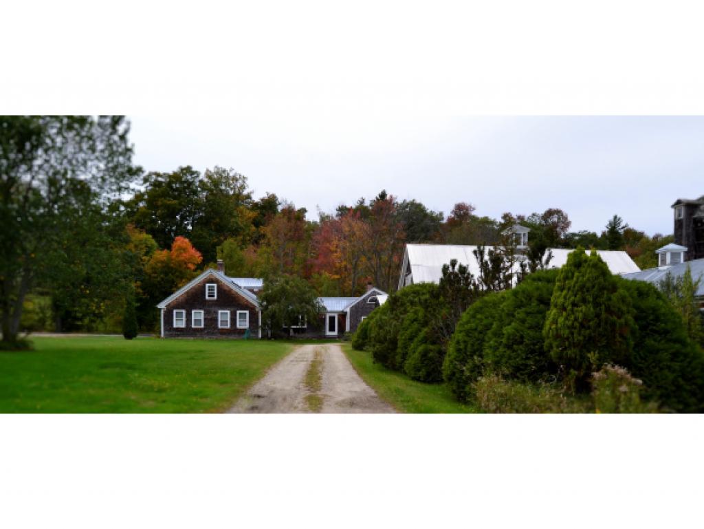 200 Mountain Road Francestown, NH 03043 - Photo 4 of 29 Gallery Image 4