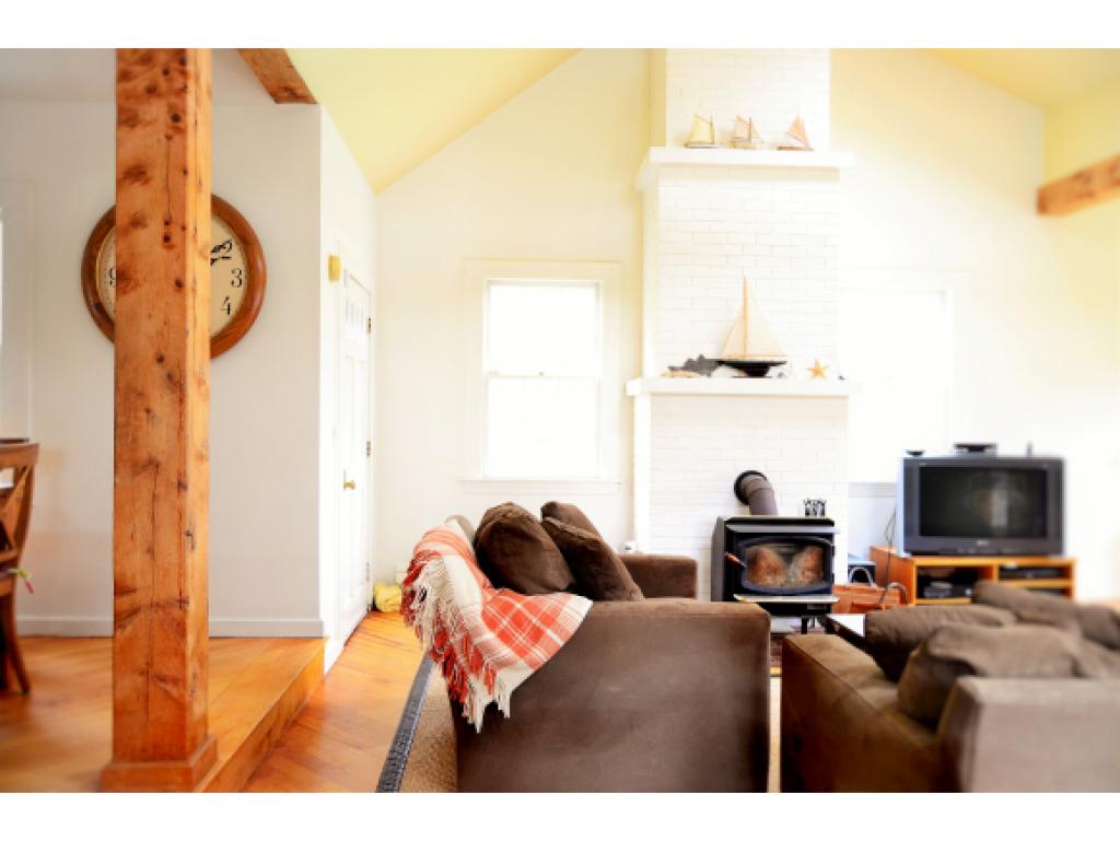 200 Mountain Road Francestown, NH 03043 - Photo 8 of 29 Gallery Image 8