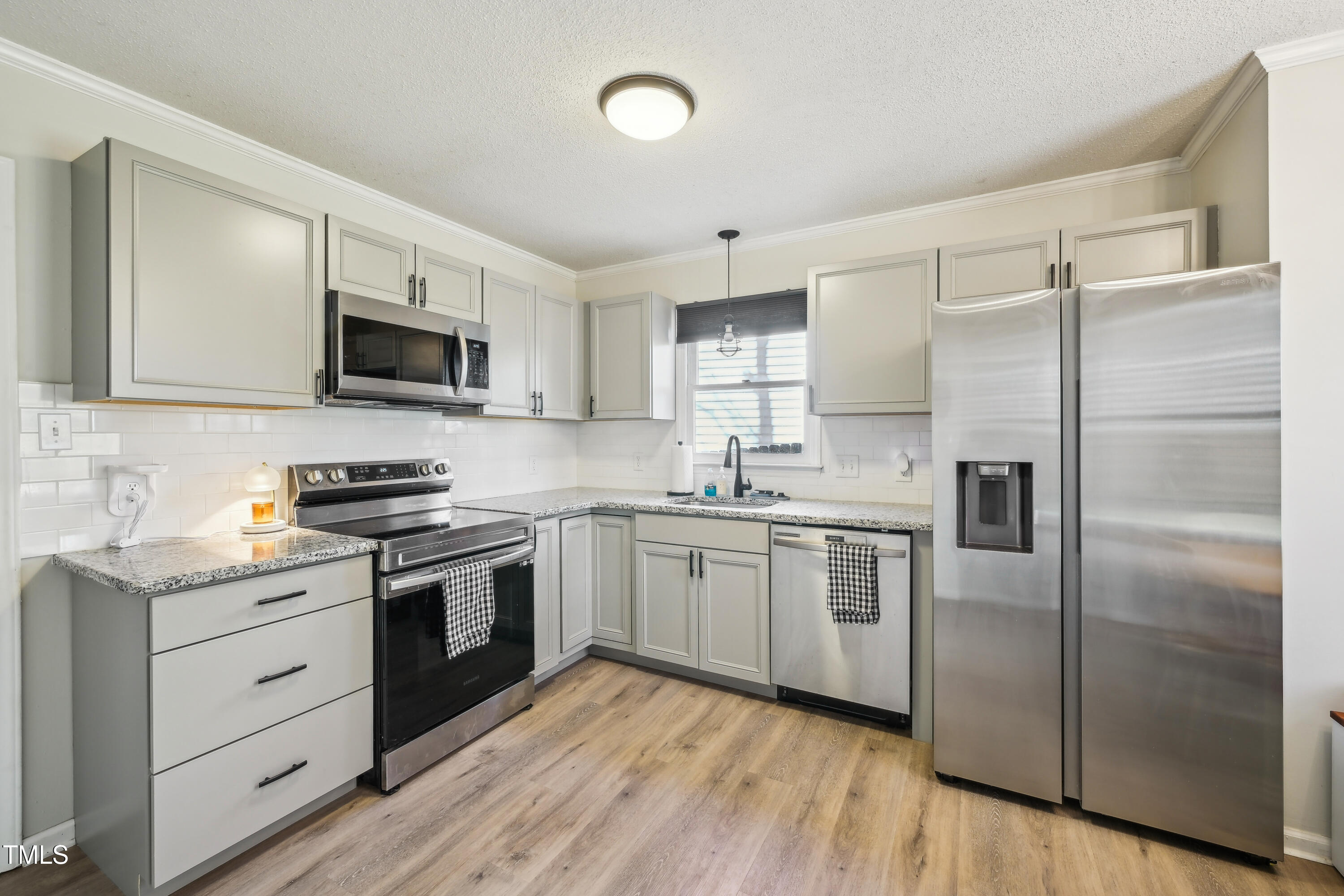 4532 Draper Road Raleigh, NC 27616 - Photo 9 of 24 14-print-Draper Rd-28032025-014