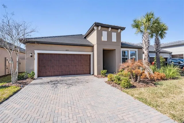 $370,000 | 10515 Gable Dig Loop, San Antonio, FL 33576