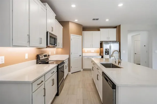 $370,000 | 10515 Gable Dig Loop, San Antonio, FL 33576