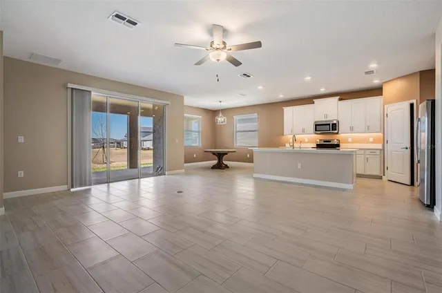 $370,000 | 10515 Gable Dig Loop, San Antonio, FL 33576