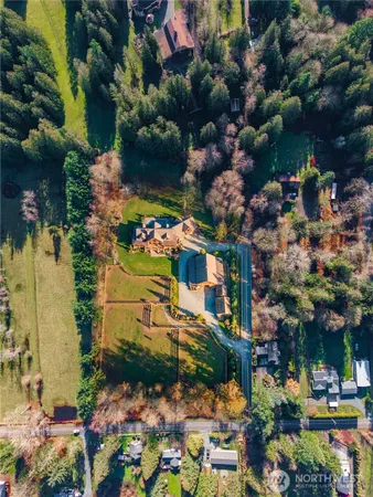 a view of a multi story building