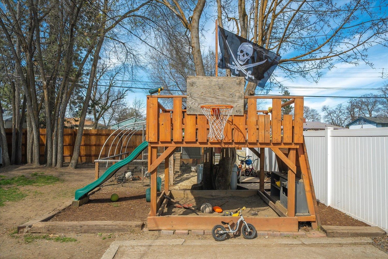 1427 East Nebraska Avenue Spokane, WA 99208 - Photo 27 of 31