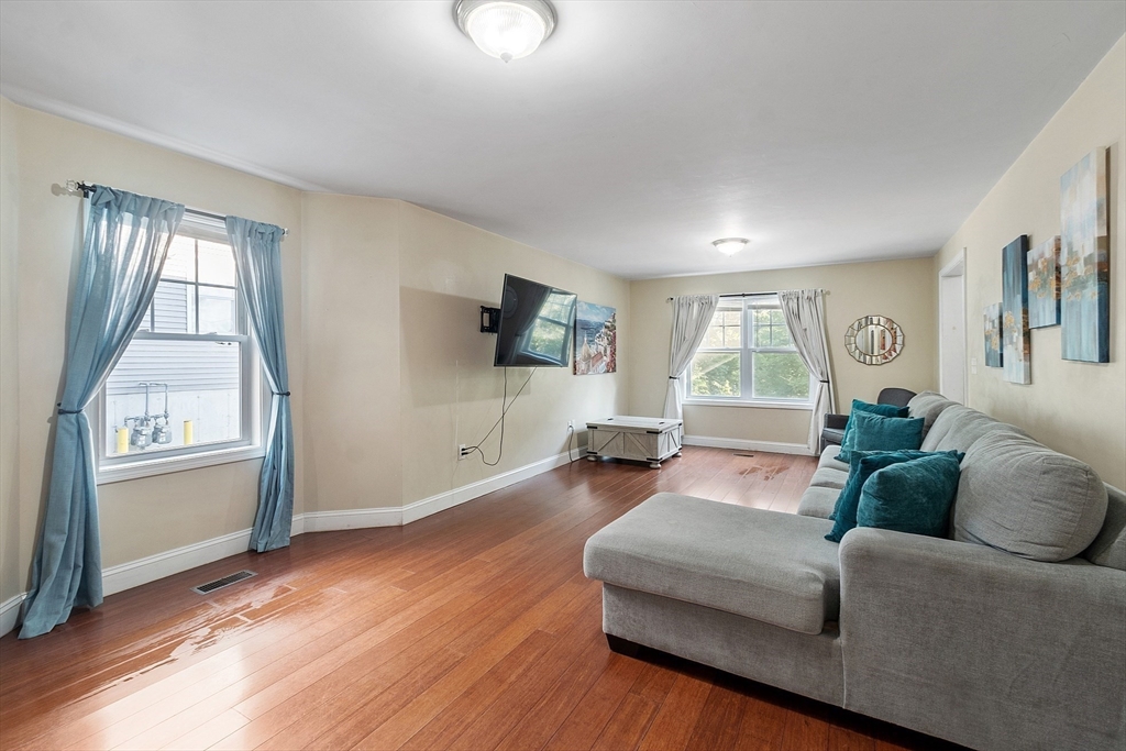 3-5 Coleman Street Lawrence, MA 01843 - Photo 6 of 42