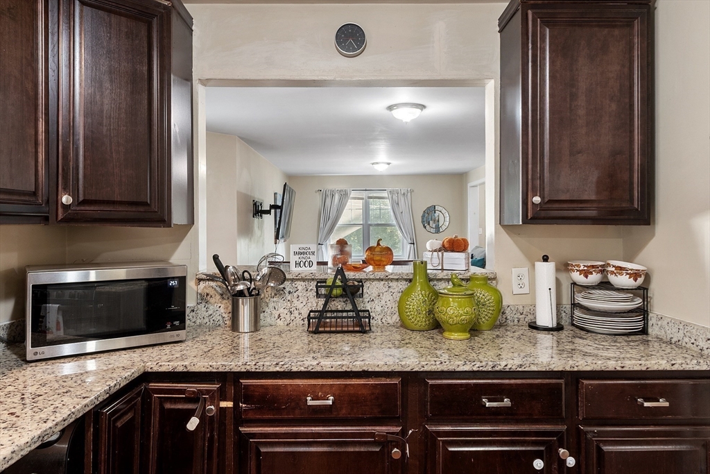 3-5 Coleman Street Lawrence, MA 01843 - Photo 8 of 42