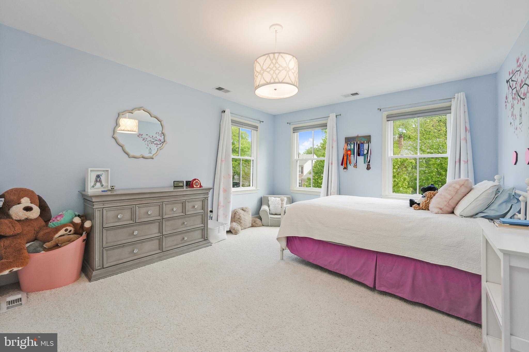 1610 Autumnwood Drive Reston, VA 20194 - Photo 37 of 55 Third bedroom