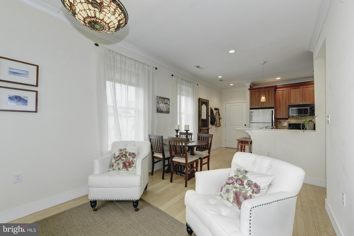 334 14th Place Northeast, Unit 3 Washington, DC 20002 - Photo 10 of 15 Living Room