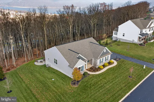$479,999 | 126 Stone Arch Drive, Marysville, PA 17053