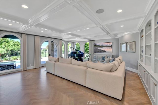 $12,590,000 | 15 Shoreline, Newport Coast, CA 92657