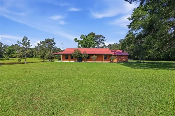 $399,900 | 62161 Bennett Road, Roseland, LA 70456