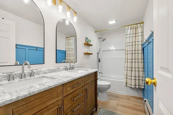 $469,900 | 16 Beale Street, Worcester, MA 01606