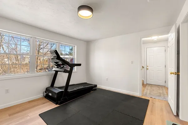 $469,900 | 16 Beale Street, Worcester, MA 01606