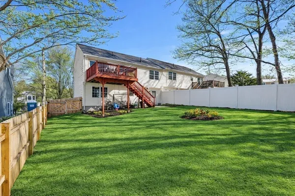 $469,900 | 16 Beale Street, Worcester, MA 01606