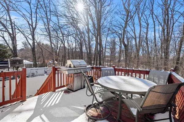 $469,900 | 16 Beale Street, Worcester, MA 01606