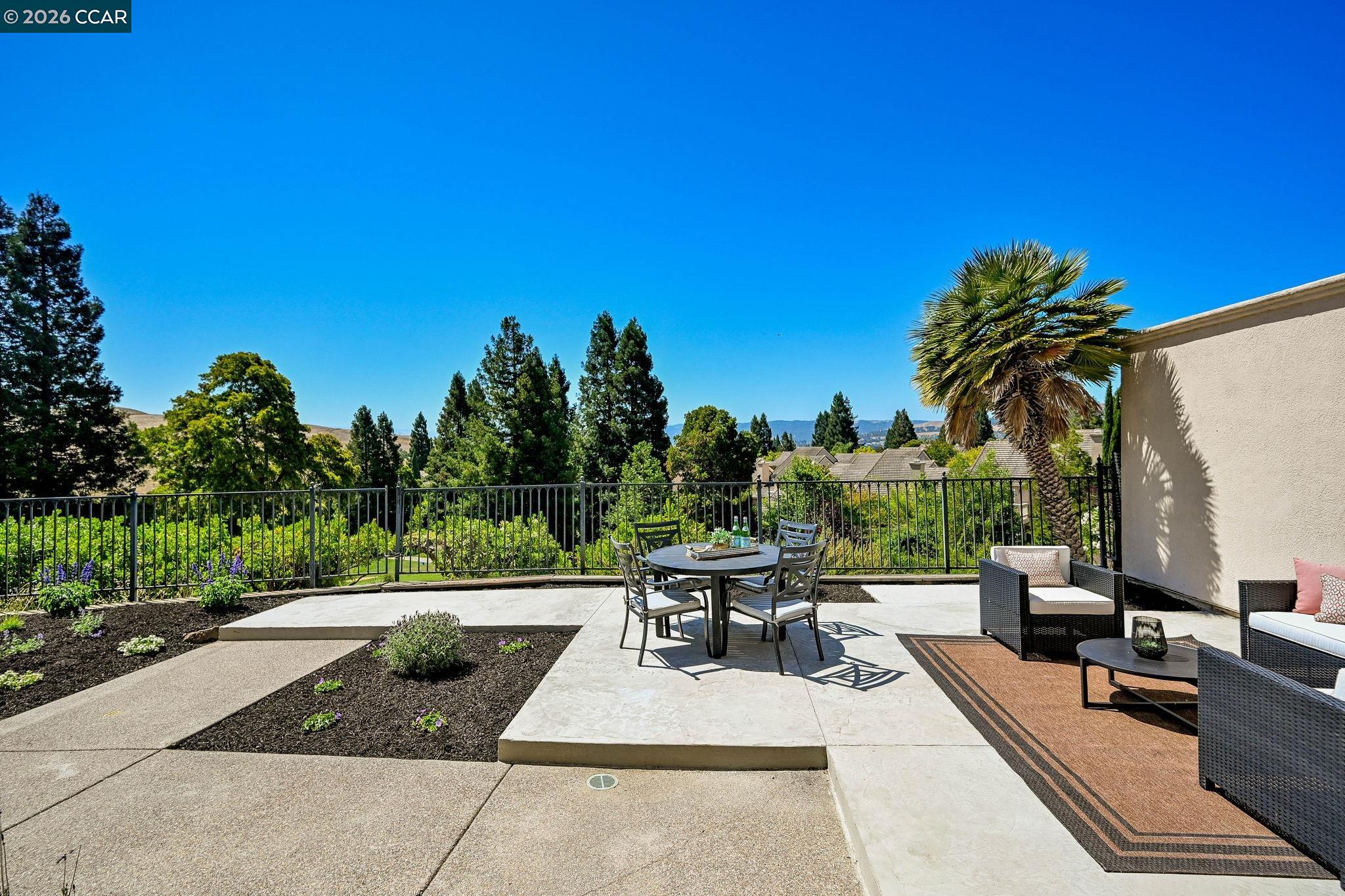 140 Cortona Drive San Ramon, CA 94582 - Photo 8 of 38