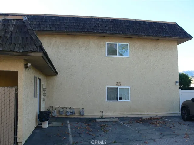 $1,425,000 | 321 West Mountain View Avenue, Glendora, CA 91741