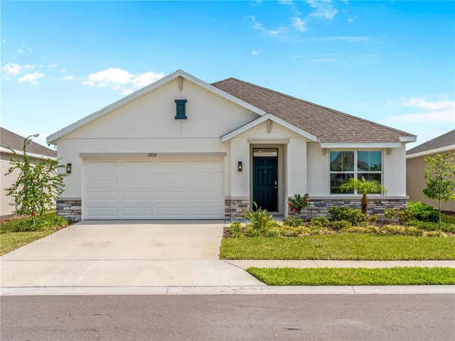 $2,800 | 17737 Canopy Place, Lakewood Ranch, FL 34211