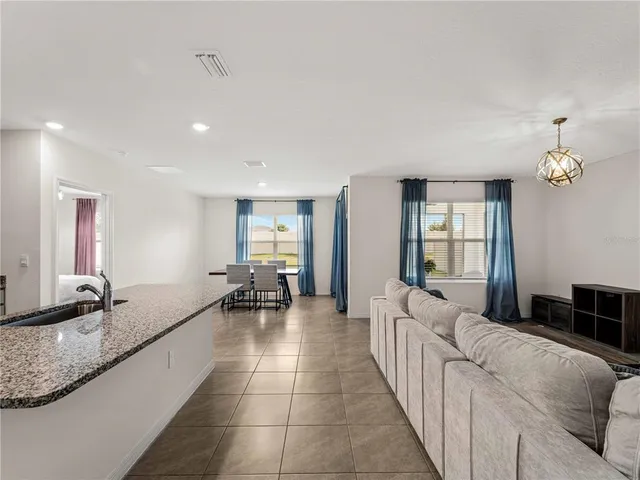 $2,800 | 17737 Canopy Place, Lakewood Ranch, FL 34211