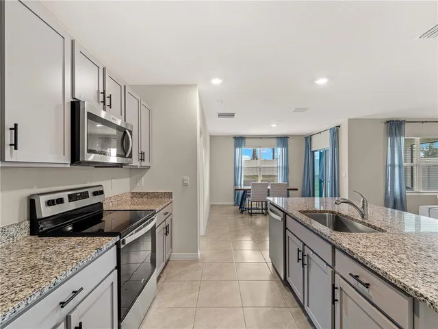 $2,800 | 17737 Canopy Place, Lakewood Ranch, FL 34211