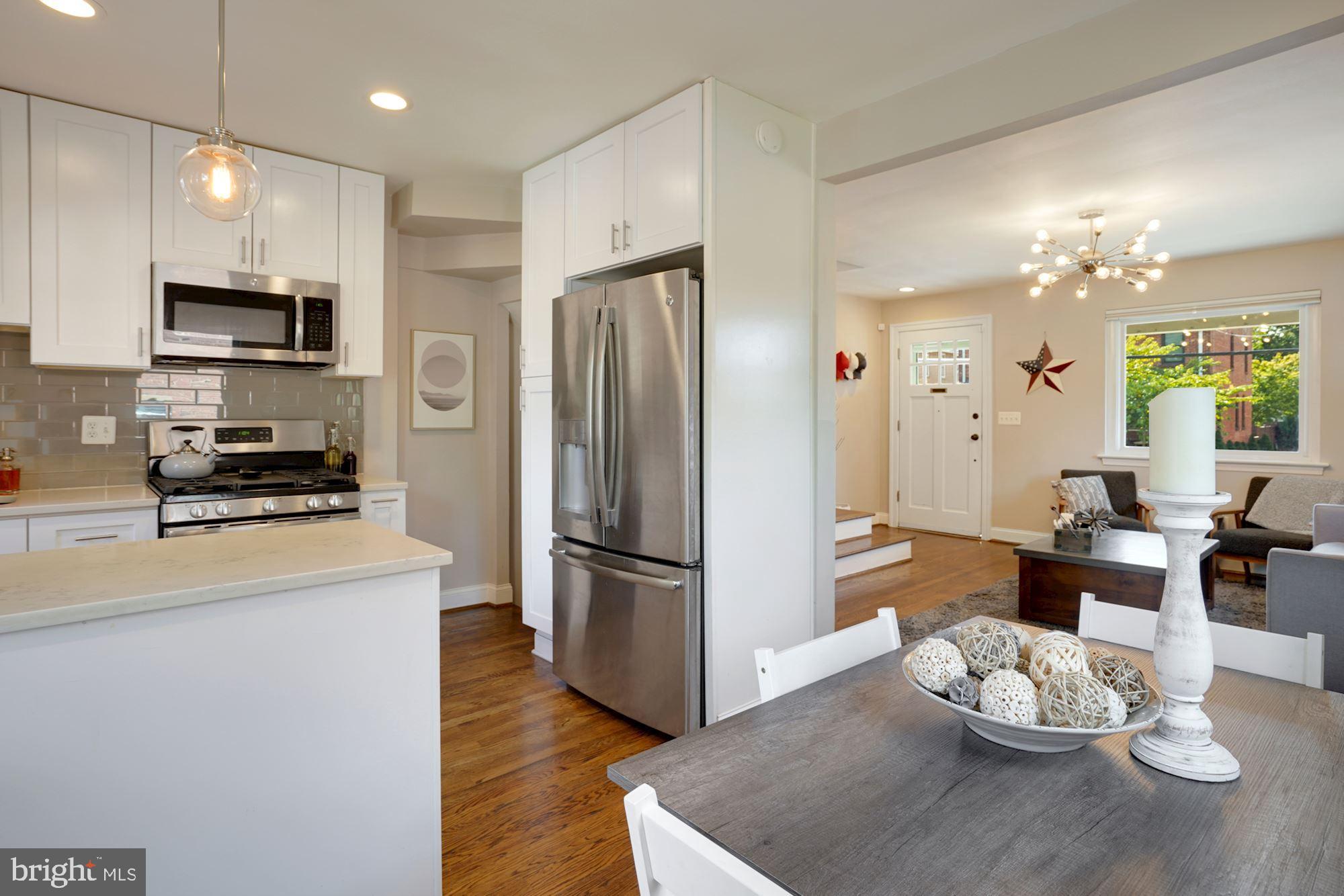 112 Hume Avenue Alexandria, VA 22301 - Photo 11 of 39