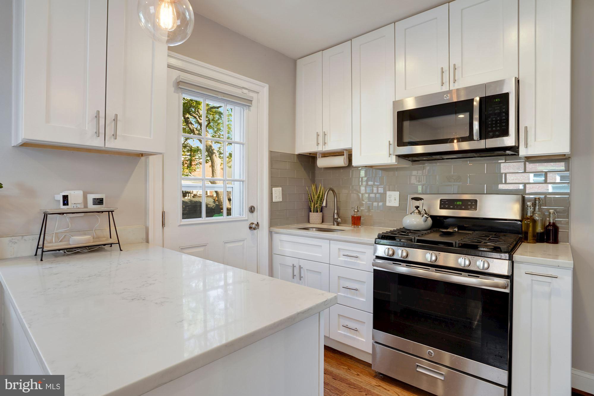 112 Hume Avenue Alexandria, VA 22301 - Photo 15 of 39