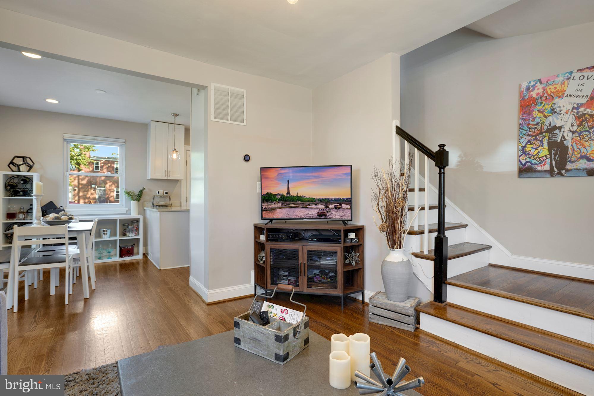 112 Hume Avenue Alexandria, VA 22301 - Photo 5 of 39