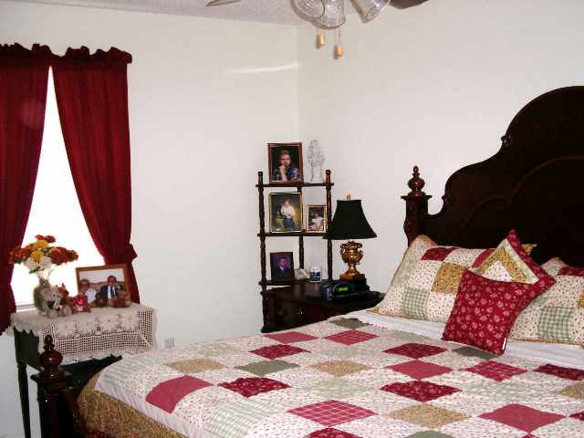 100 Patio Road Easley, SC 29642 - Photo 4 of 6 Gallery Image 4