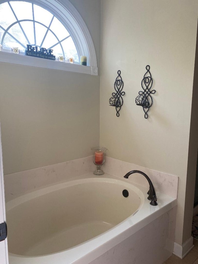 116 Watersedge Road Greenwood, SC 29649 - Photo 12 of 25