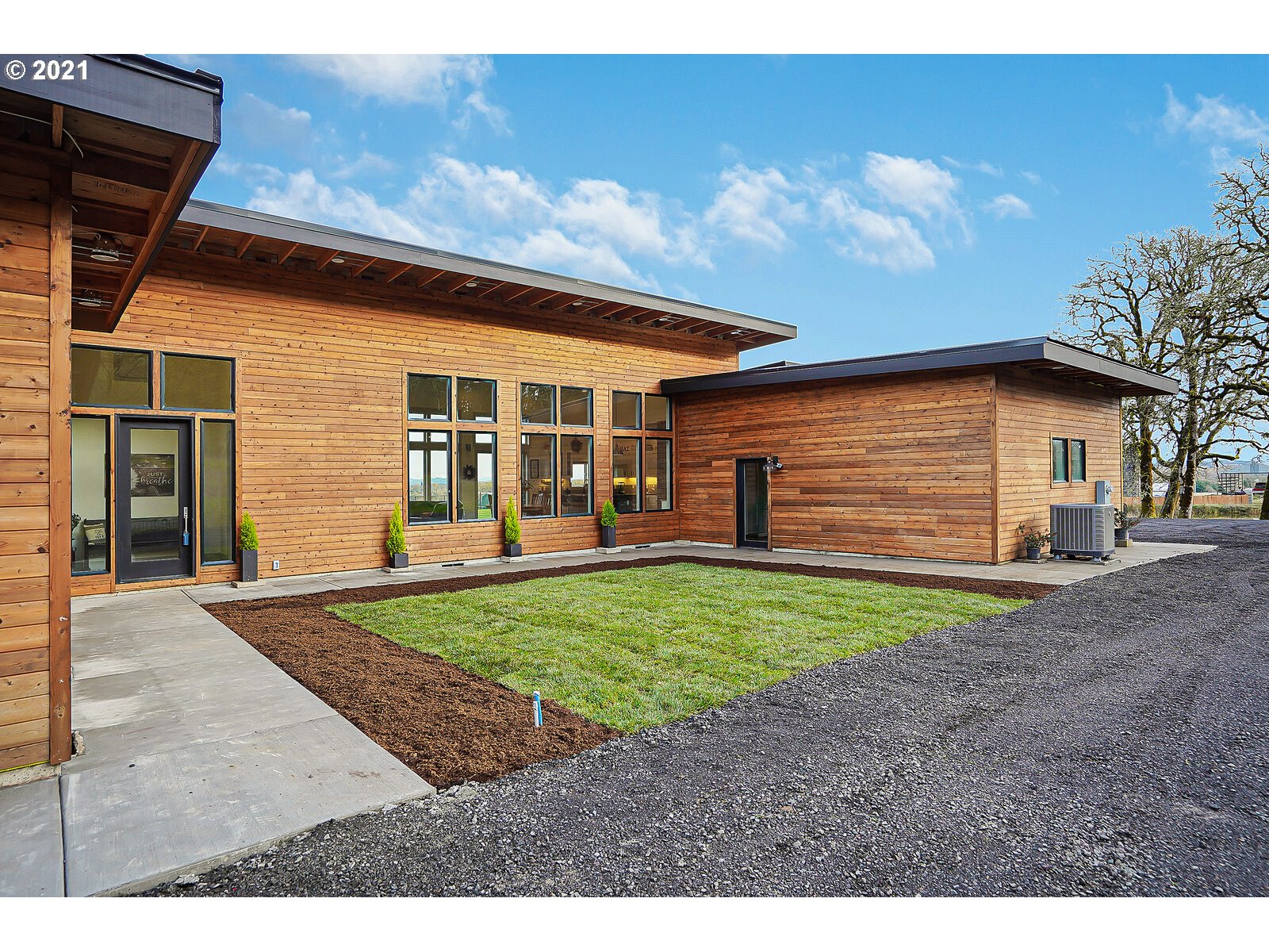 22280 Pittman Road Sheridan, OR 97378 - Photo 2 of 32 a view of outdoor space and yard