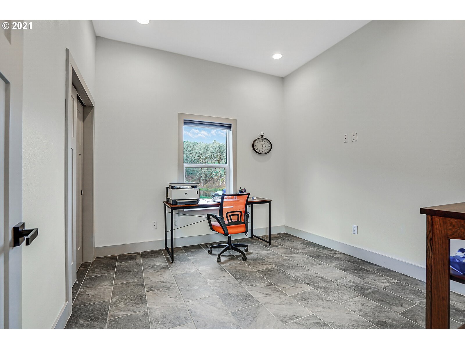 22280 Pittman Road Sheridan, OR 97378 - Photo 21 of 32 a view of a workspace