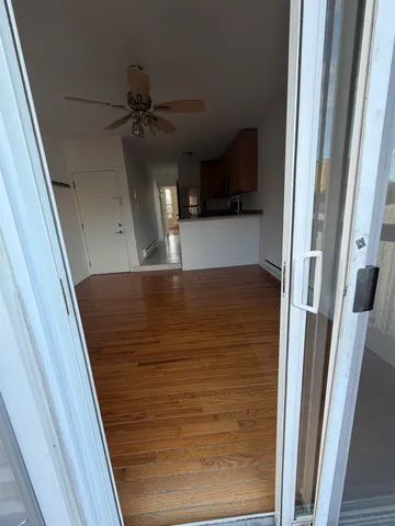 $2,000 | 162 Griffith Street, Unit 5, Jersey City, NJ 07307