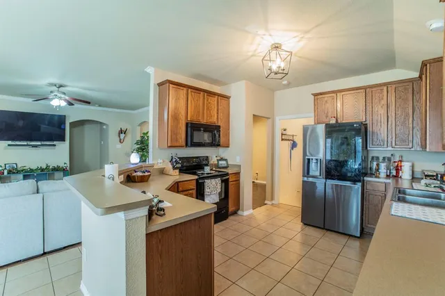 $330,000 | 513 Greenvale Court, Saginaw, TX 76179