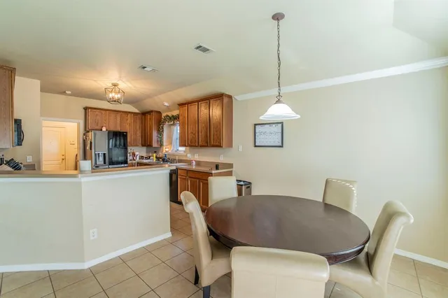 $330,000 | 513 Greenvale Court, Saginaw, TX 76179