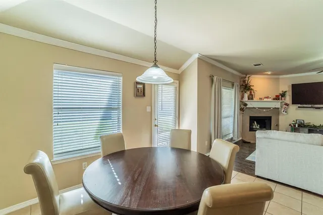 $330,000 | 513 Greenvale Court, Saginaw, TX 76179