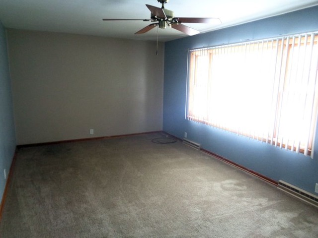 723-725 North 7th Street Rochelle, IL 61068 - Photo 3 of 7 Gallery Image 3