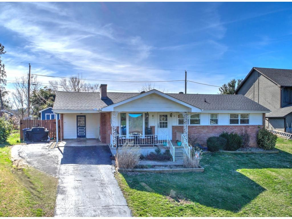 3620 Crest Road Kingsport, TN 37664 - Photo 1 of 26 Come See Today