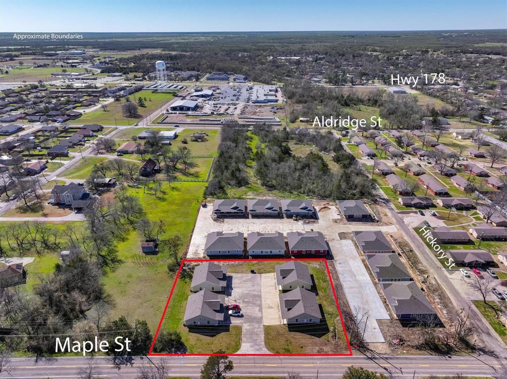 Birds eye view of property featuring a residential view