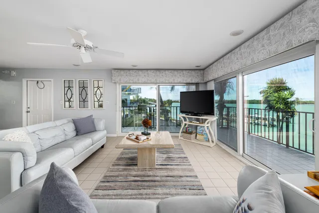 $1,039,000 | 12690 Overseas Highway, Unit 312, Marathon, FL 33050