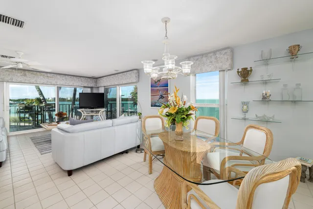 $1,039,000 | 12690 Overseas Highway, Unit 312, Marathon, FL 33050