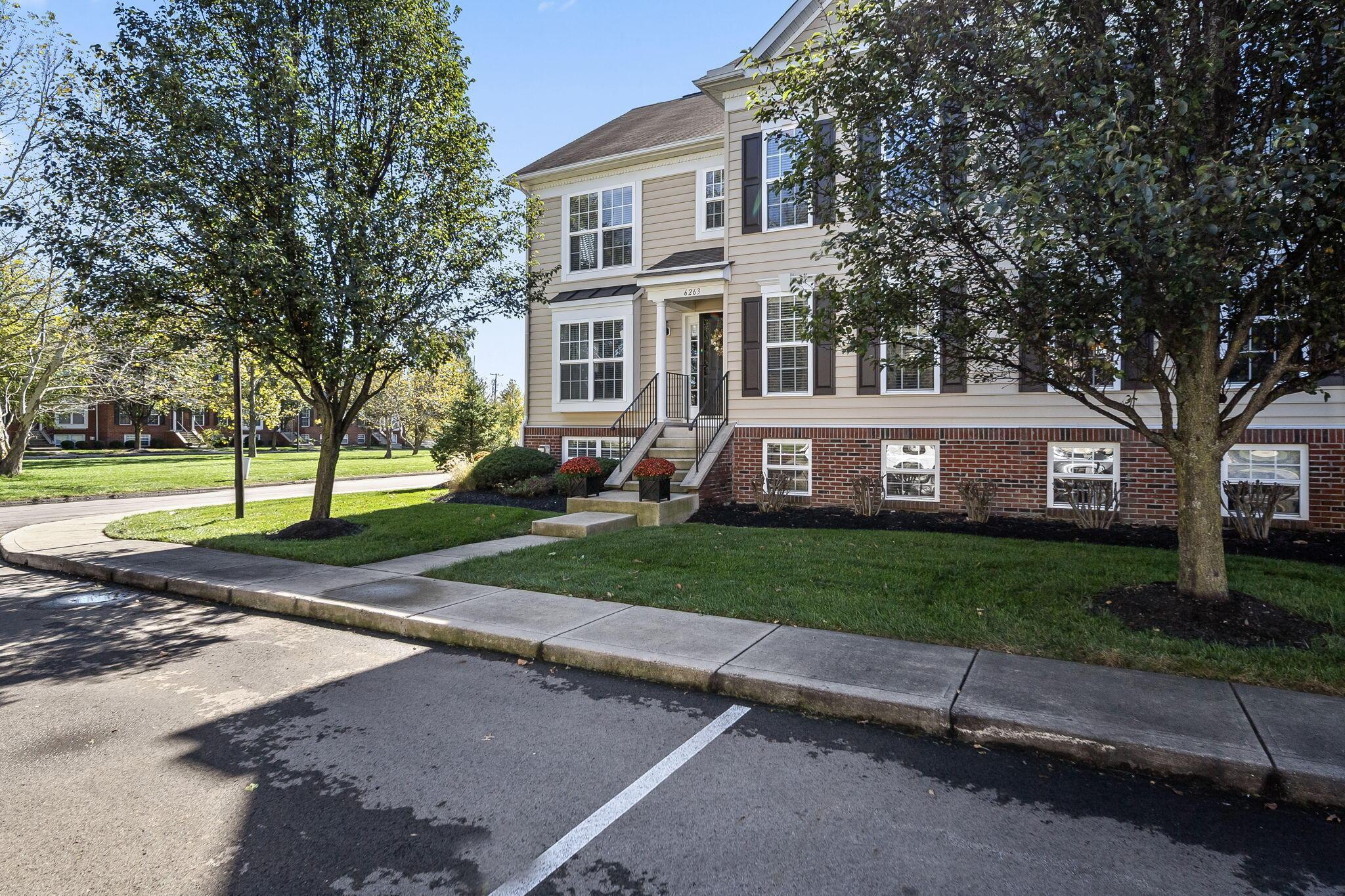 6263 Wagtail Road, Unit 13 Columbus, OH 43230 - Photo 7 of 70 9-web-or-mls-IMG_5256