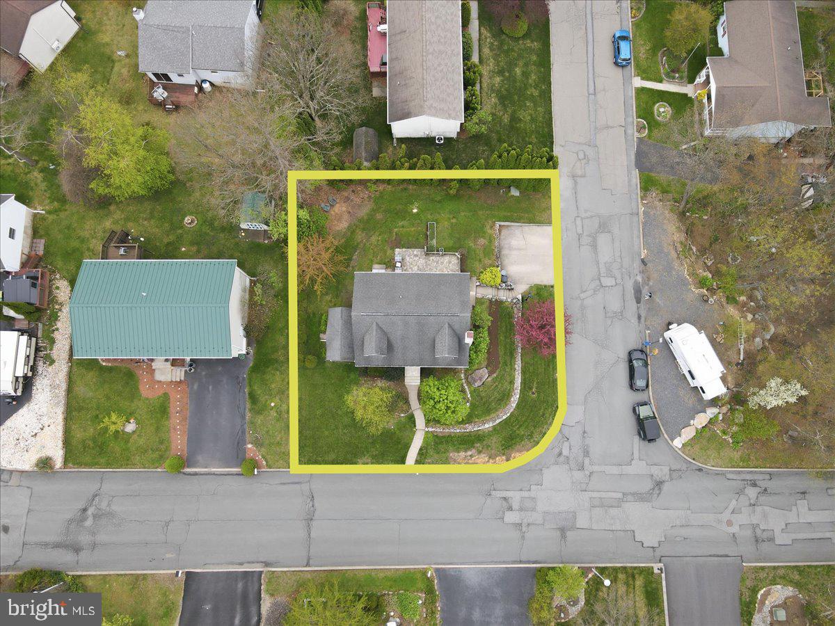 30 Freedom Street Hazleton, PA 18202 - Photo 7 of 84 Charming home with spacious yard.